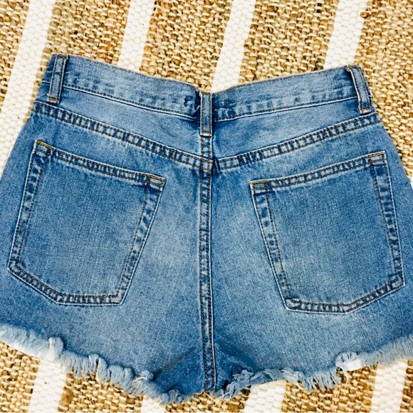 Forever 21 denim lace pockets distressed style mom shorts high rise medi… - Picture 5 of 5
